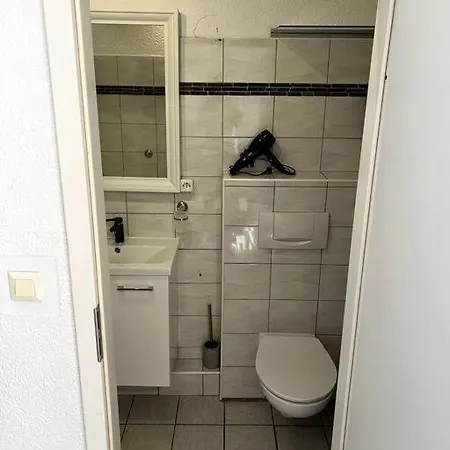 Apartment Gastehaus Mit Direkten Zugang Zu Einer Terrasse