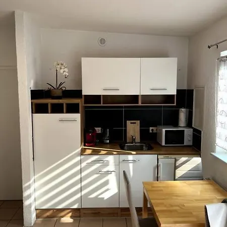 Gastehaus Mit Direkten Zugang Zu Einer Terrasse Apartment Solingen